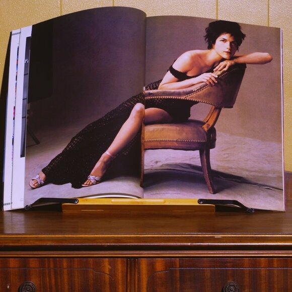 Versace The Magazine Premier Issue Fall Winter 2002 RARE LOST MEDIA - Picture 7 of 15